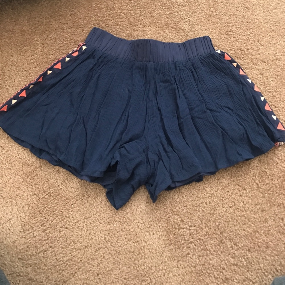 Super cute, flowy summer shorts
